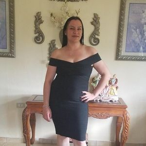 Meet your Posher, Leslie